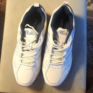 Fila's DRS  Men's White Basketball Shoe's